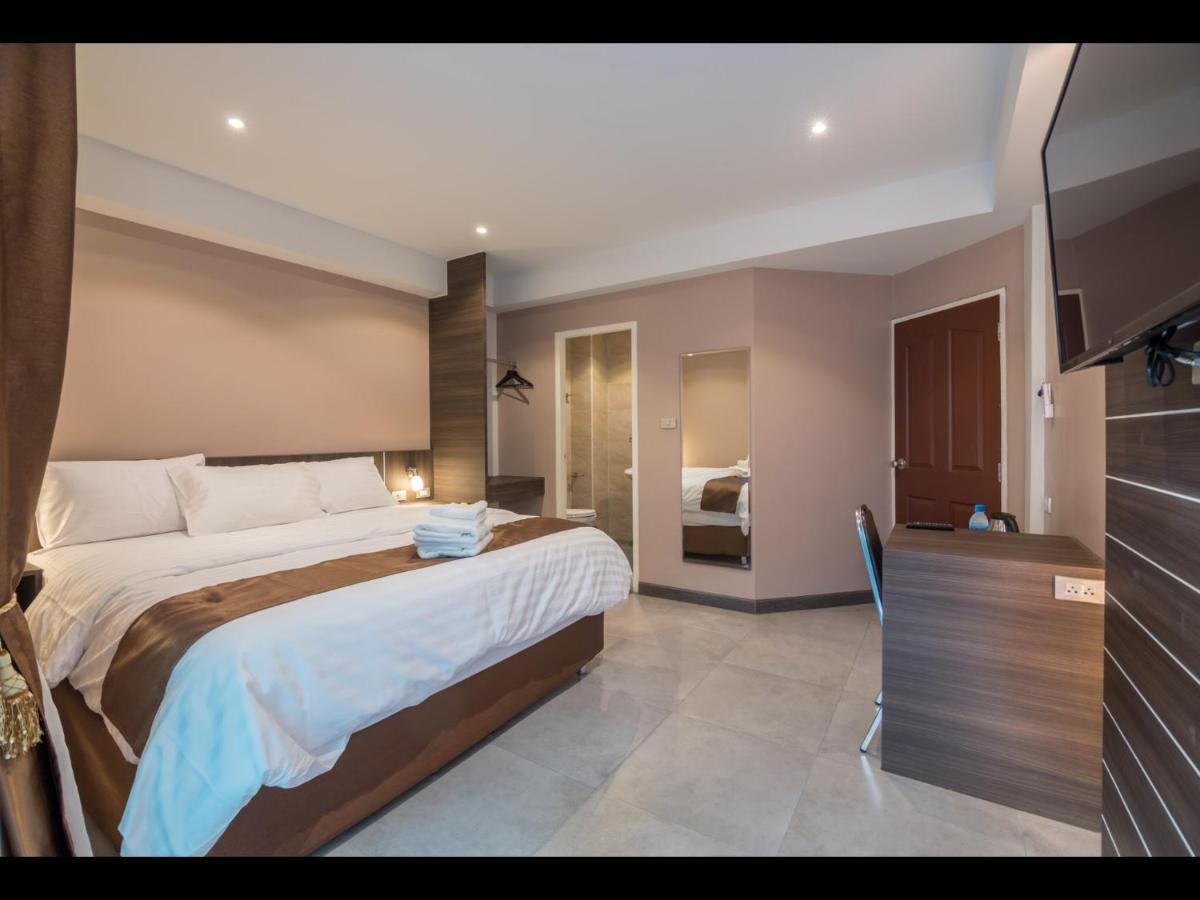 Tuk'S Sports Bar Hotel Pattaja Kültér fotó